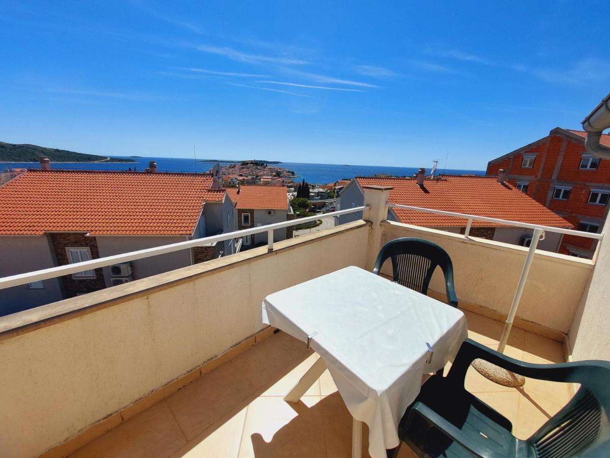 פרימוסטן Apartment House Helena מראה חיצוני תמונה